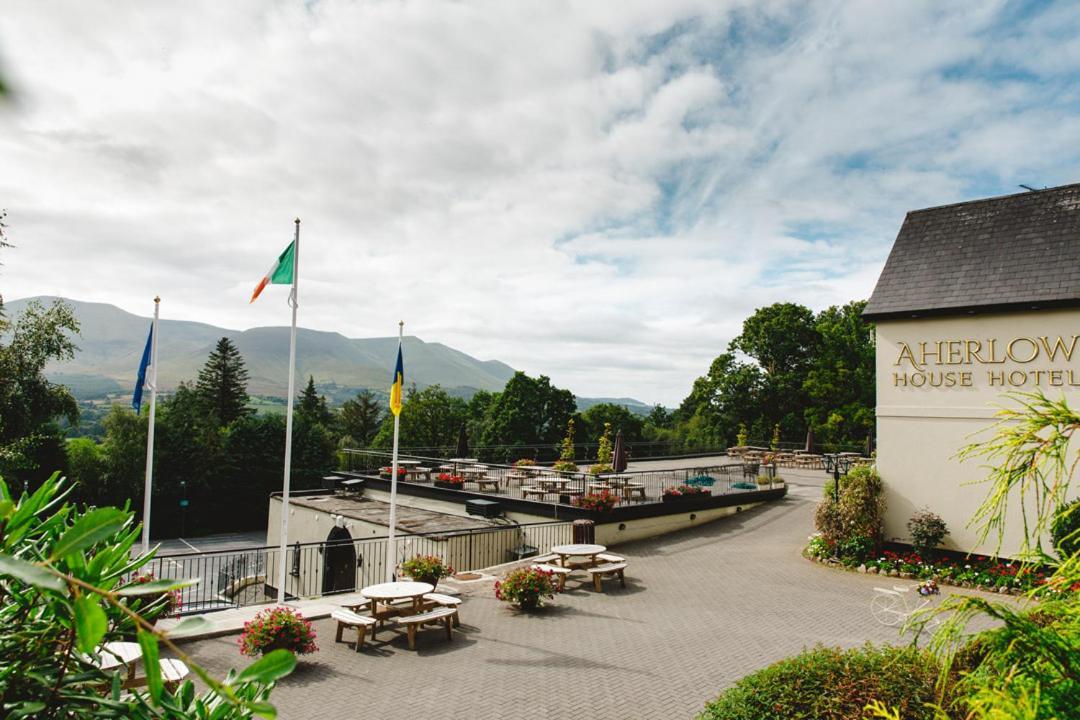 Aherlow House Hotel & Lodges Kültér fotó