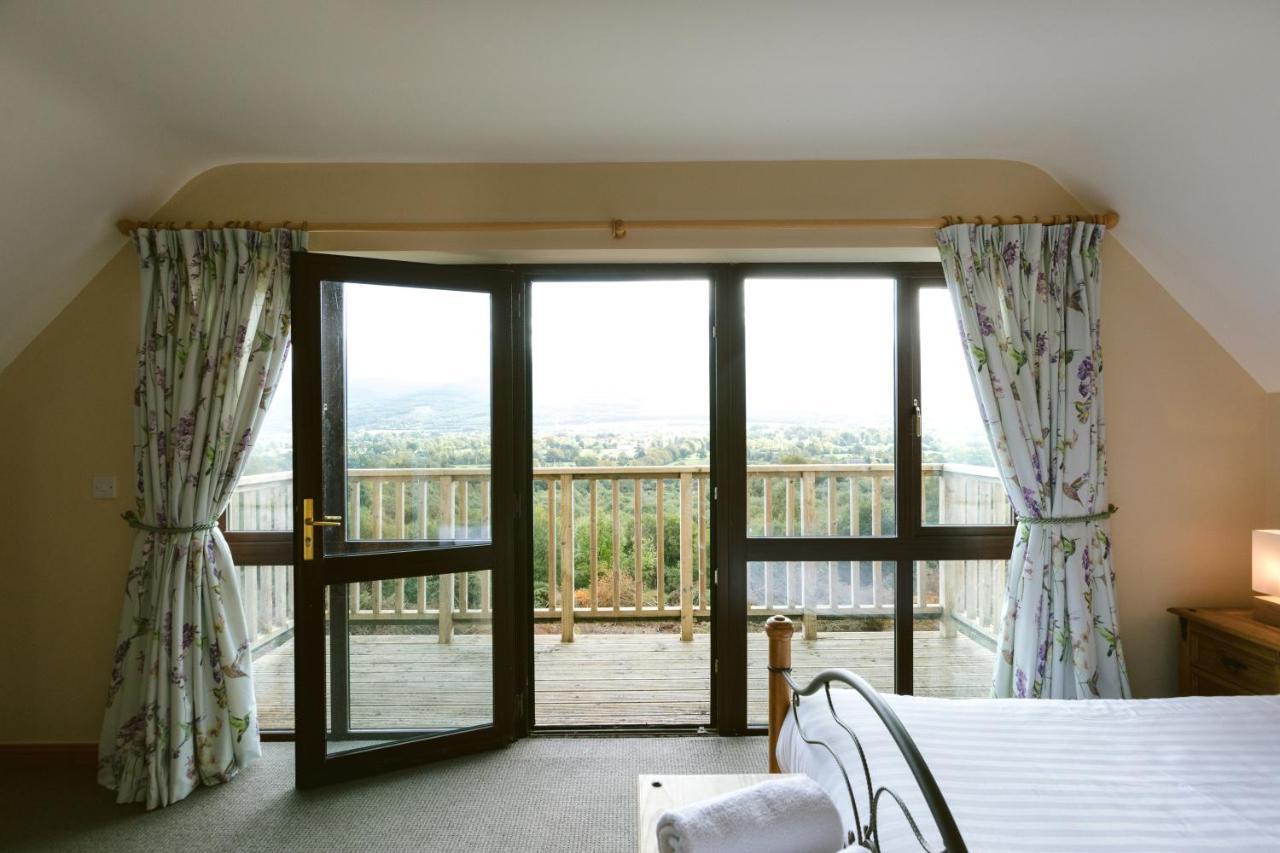 Aherlow House Hotel & Lodges Kültér fotó